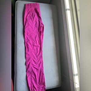 Lululemon dance studio pink studio joggers size 0